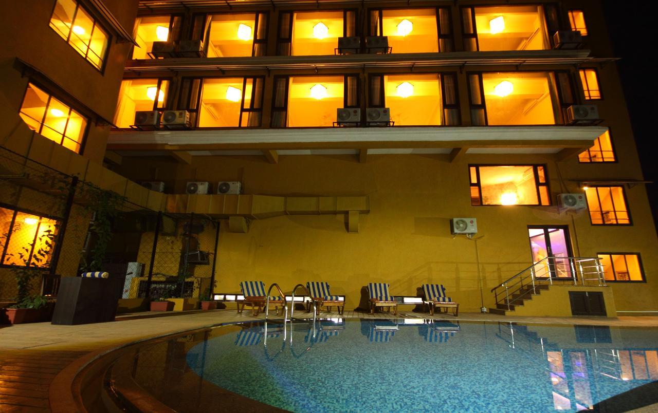 De Baga Deck Comforts Calangute Dış mekan fotoğraf